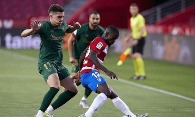 更是在公众 更是在公众