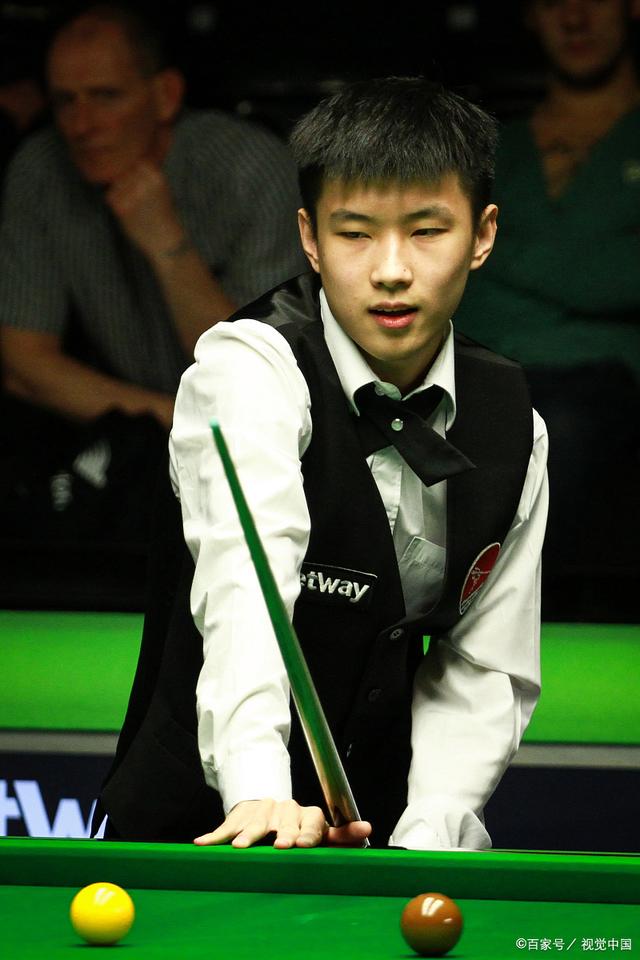 凭借年轻球 凭借年轻球