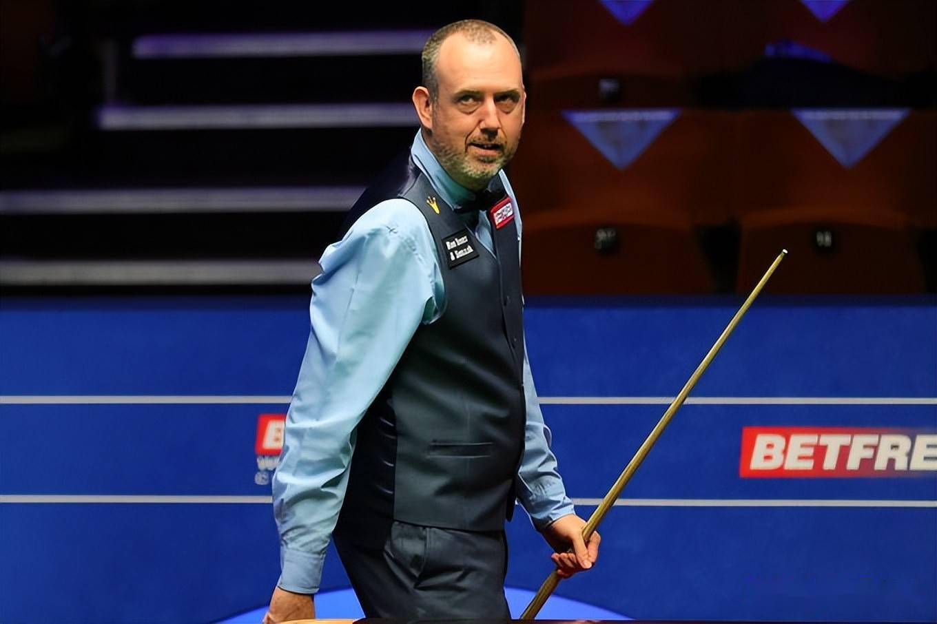 虽然他并没 虽然他并没